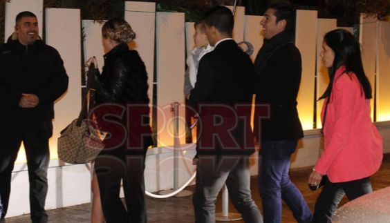 该片讲述年夜学女生Frances偿还某年长的孀妇(伊莎贝尔·于佩尔饰)丢掉的钱包后，和她成长出一段不测的友谊，但垂垂地，Frances发现这个孀妇身上埋没着奥秘，并且很是危险……